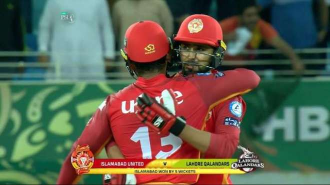 PSL4, Defendant Champion Islamabad United beat Lahore Qalandar by 5 wickets